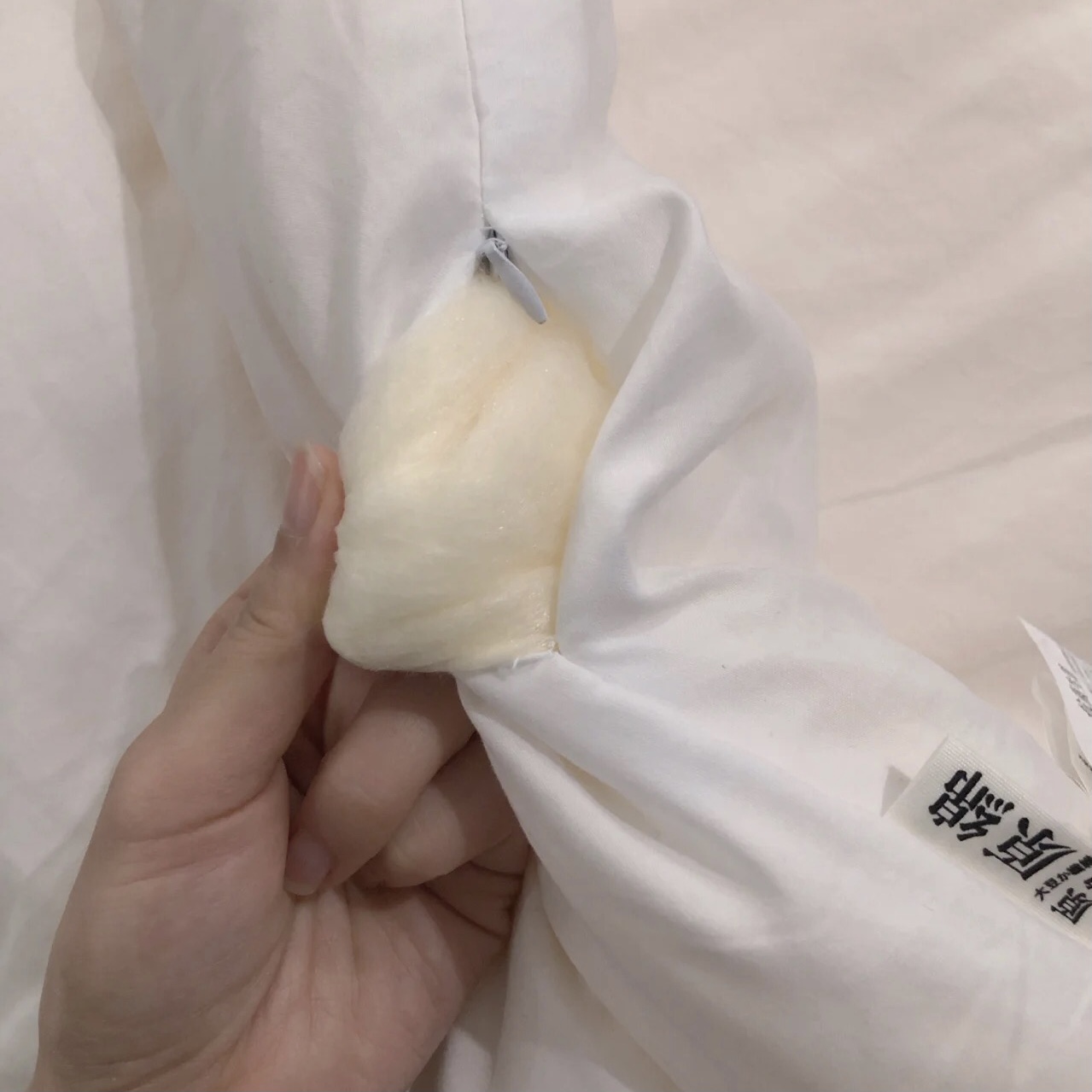 家里新买的被子味道很大，是甲醛吗？